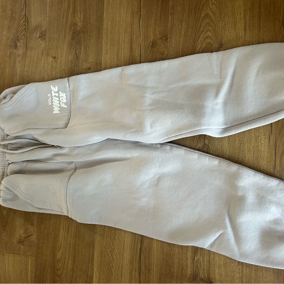 White Fox Sweat Set - Picture 3 of 5